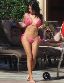 Spanish model Cynthia Escobar shows off her curves to other hotel guests in Las Vegas