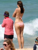 Demi-Harman-in-Bikini-4
