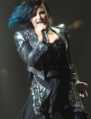 Demi-Lovato-309
