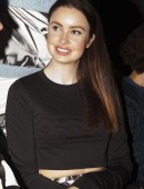 Emma-Miller-806