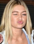 Gigi-Hadid-7