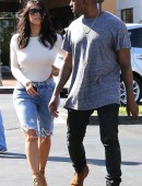Kim-Kardashian-Booty-712