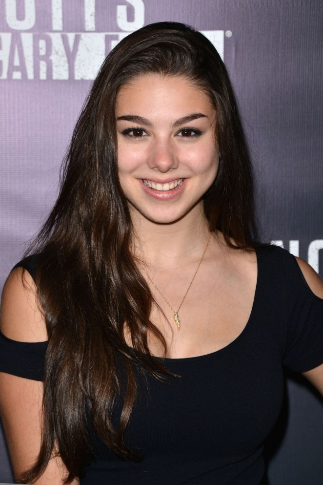 Kira-Kosarin-7