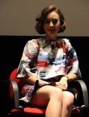 Lily-Collins-Love-Rosie-Press-Conference-1