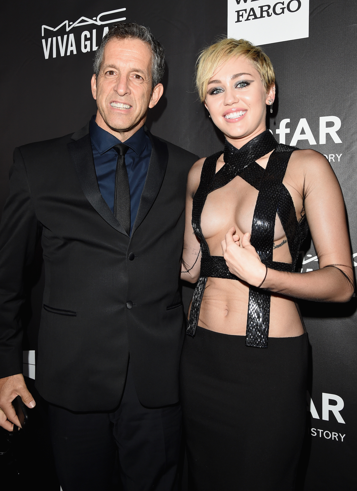 Miley-Cyrus-974