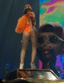 Miley-Cyrus-Bangerz-Tour-Adelaide-10