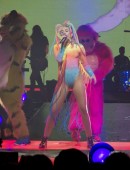Miley-Cyrus-Bangerz-Tour-Adelaide-6