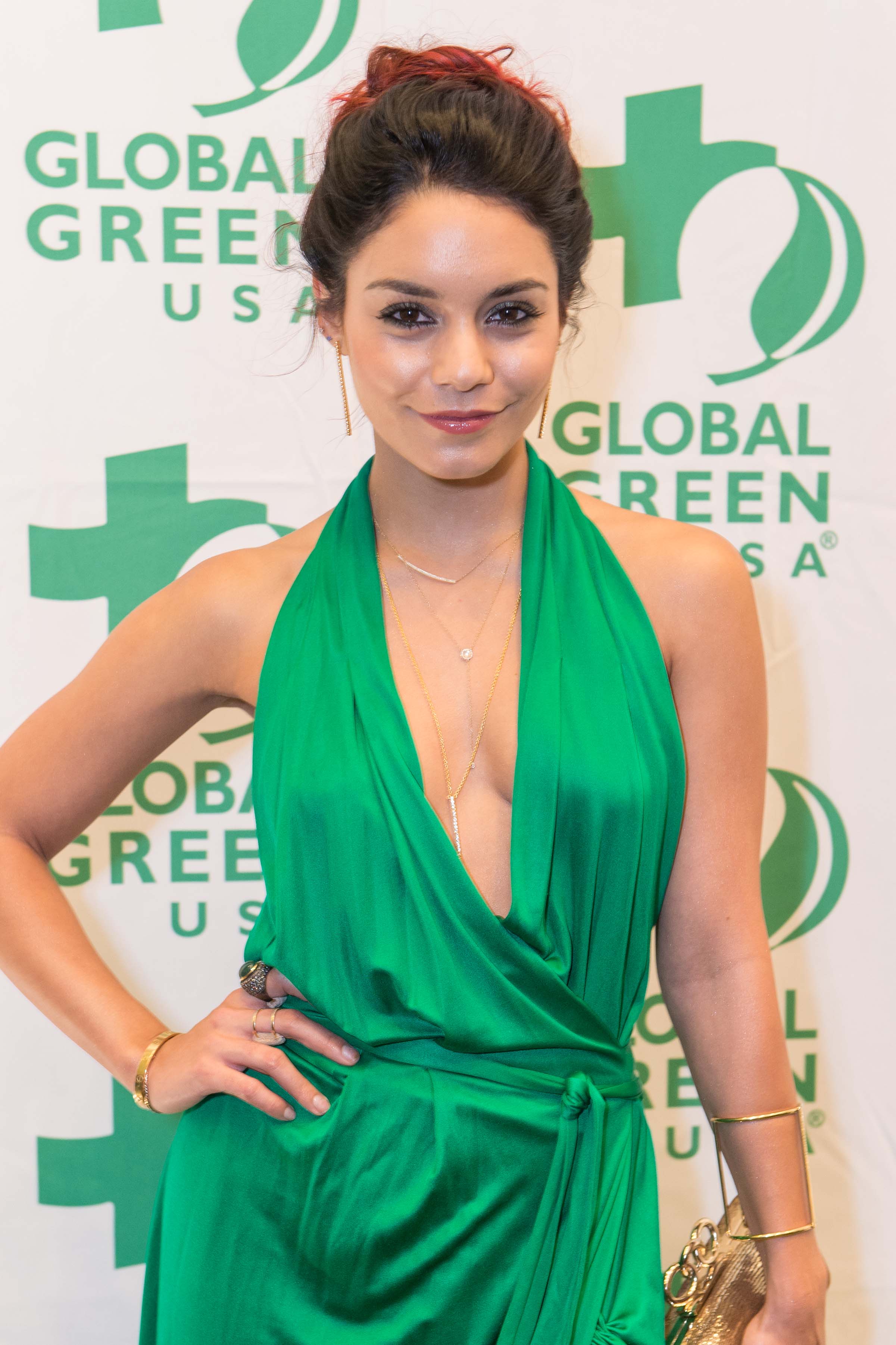 Vanessa-Hudgens-351