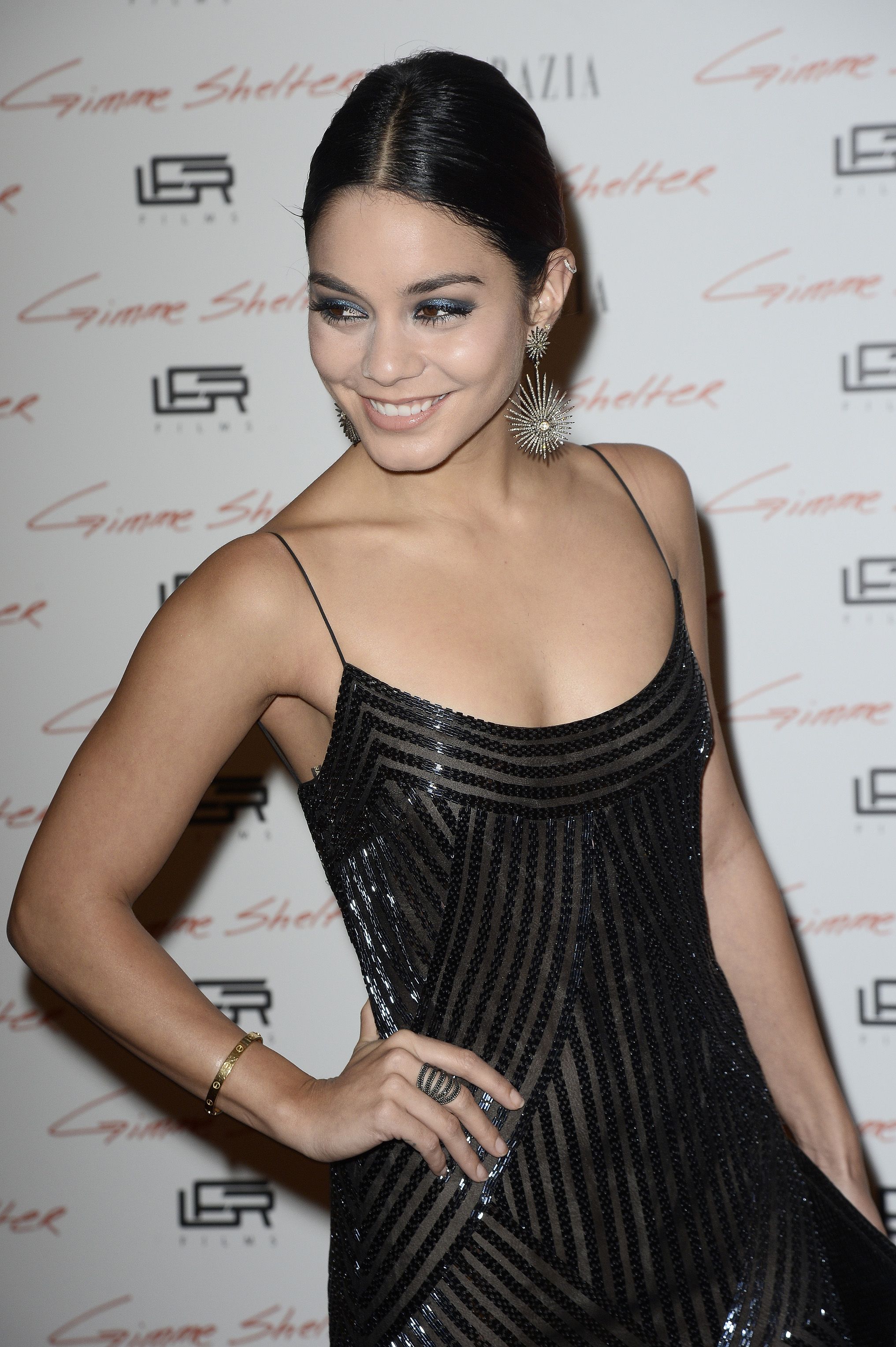 Vanessa-Hudgens-909