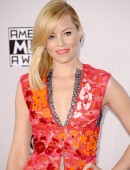 Elizabeth-Banks-2014-American-Music-Awards-LA-3