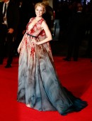 Elizabeth-Banks-304