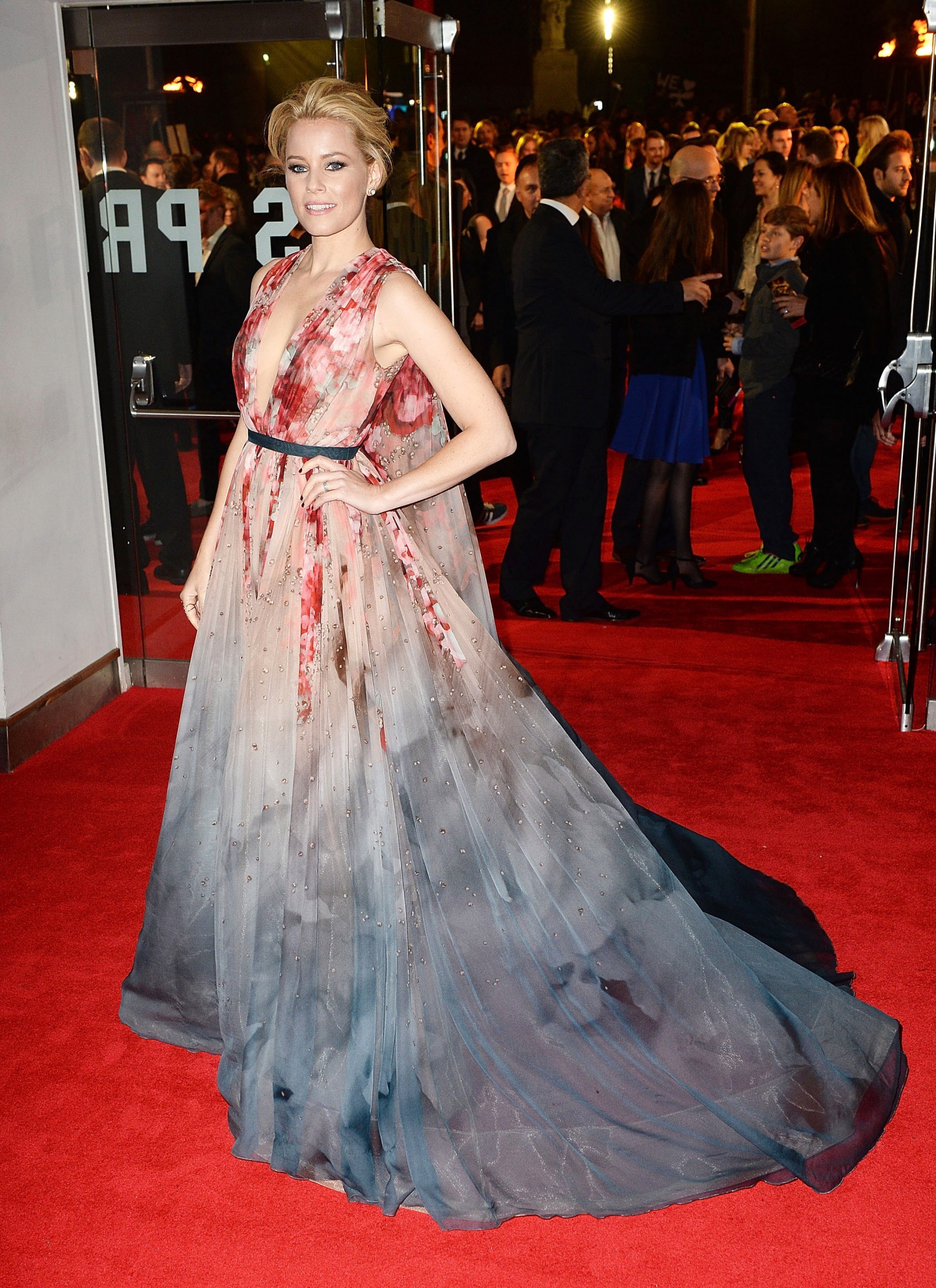 Elizabeth-Banks-307