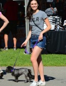 Emmy-Rossum-NKLA-Adoption-Event-10