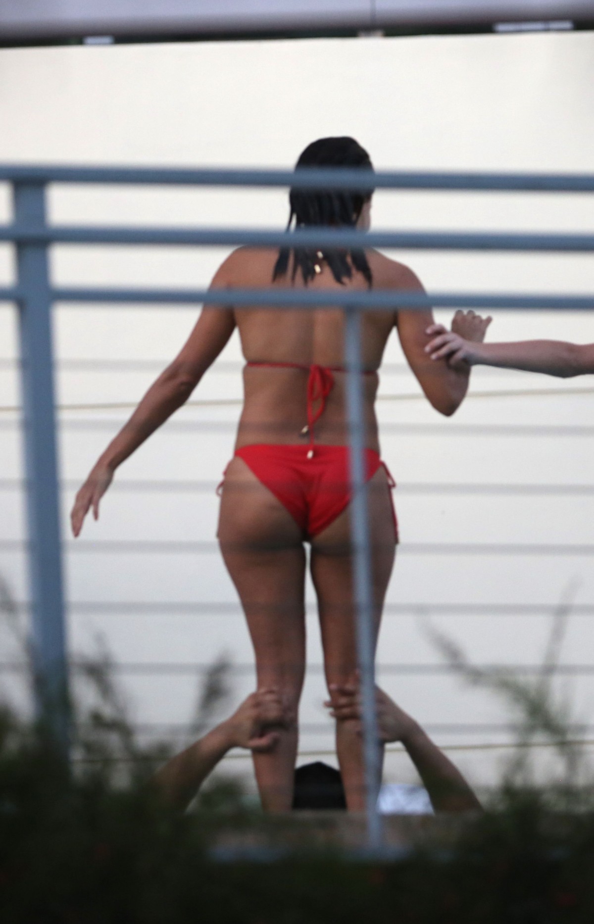Eva-Longoria-in-Bikini-2