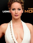 Jennifer-Lawrence-358