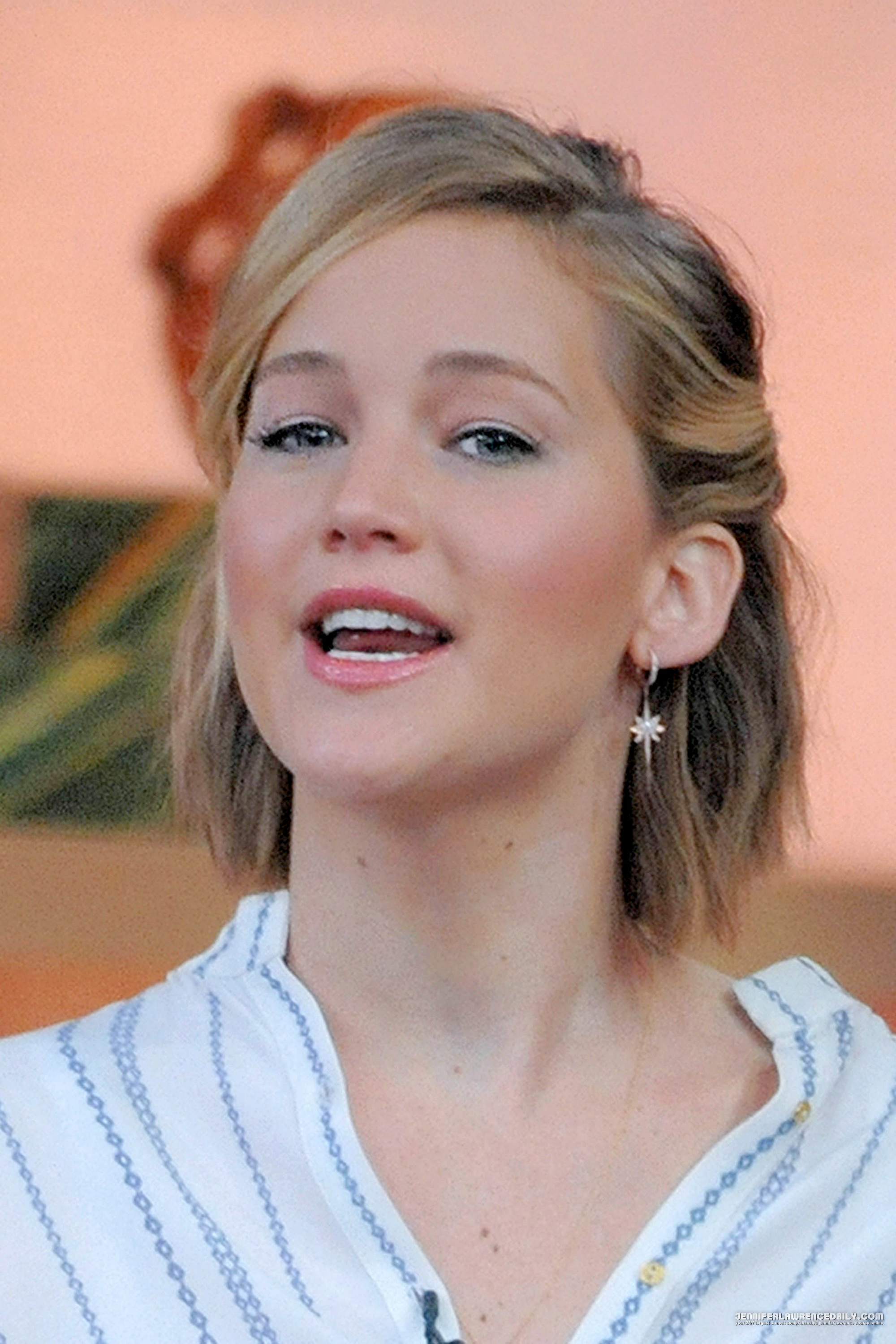 Jennifer-Lawrence-GMA-NYC-7