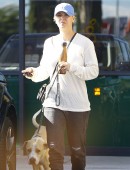 Kaley-Cuoco-9