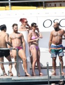 Katy-Perry-in-Pink-Bikini-10