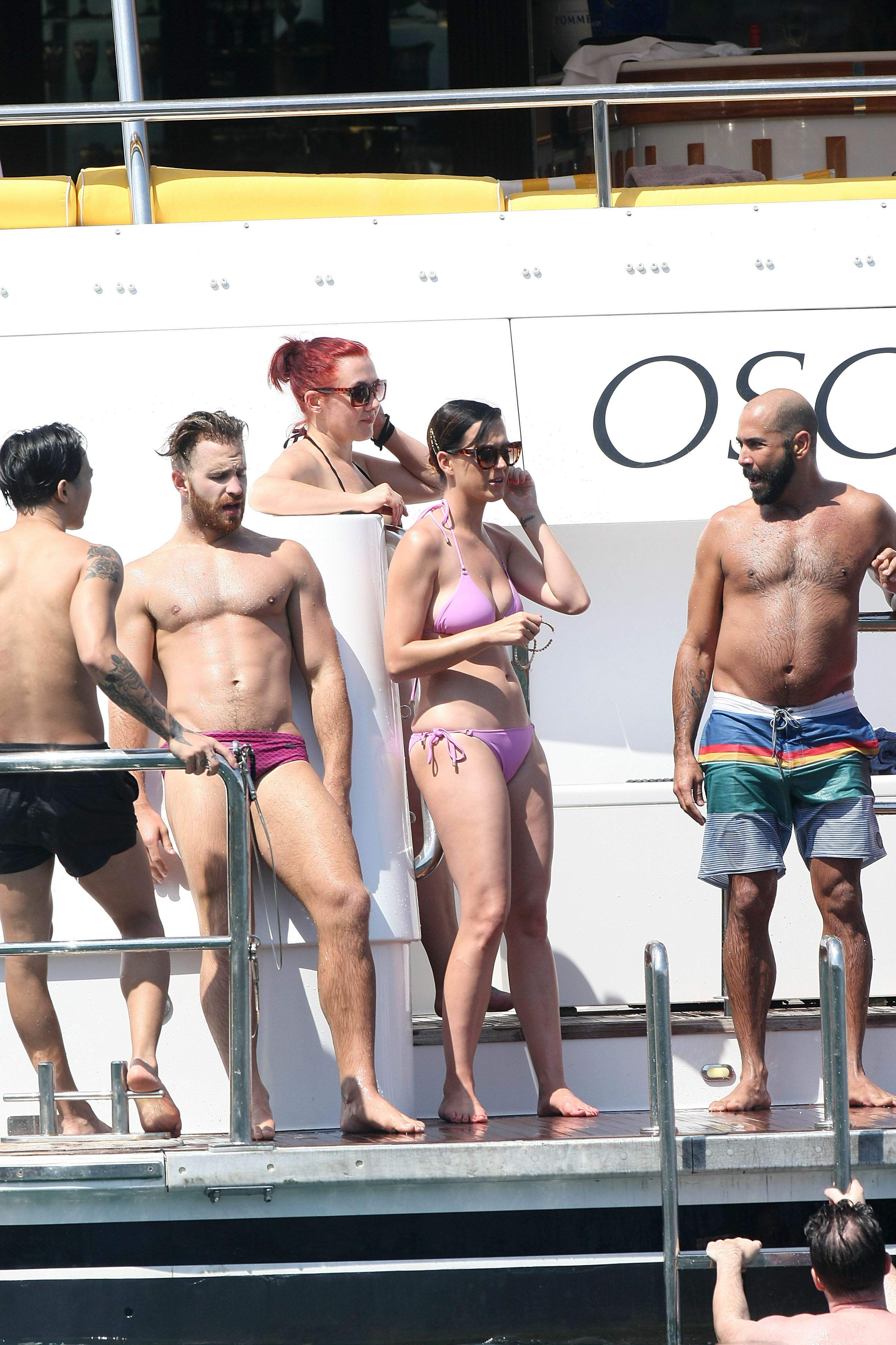 Katy-Perry-in-Pink-Bikini-10