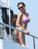 Katy-Perry-in-Pink-Bikini-11