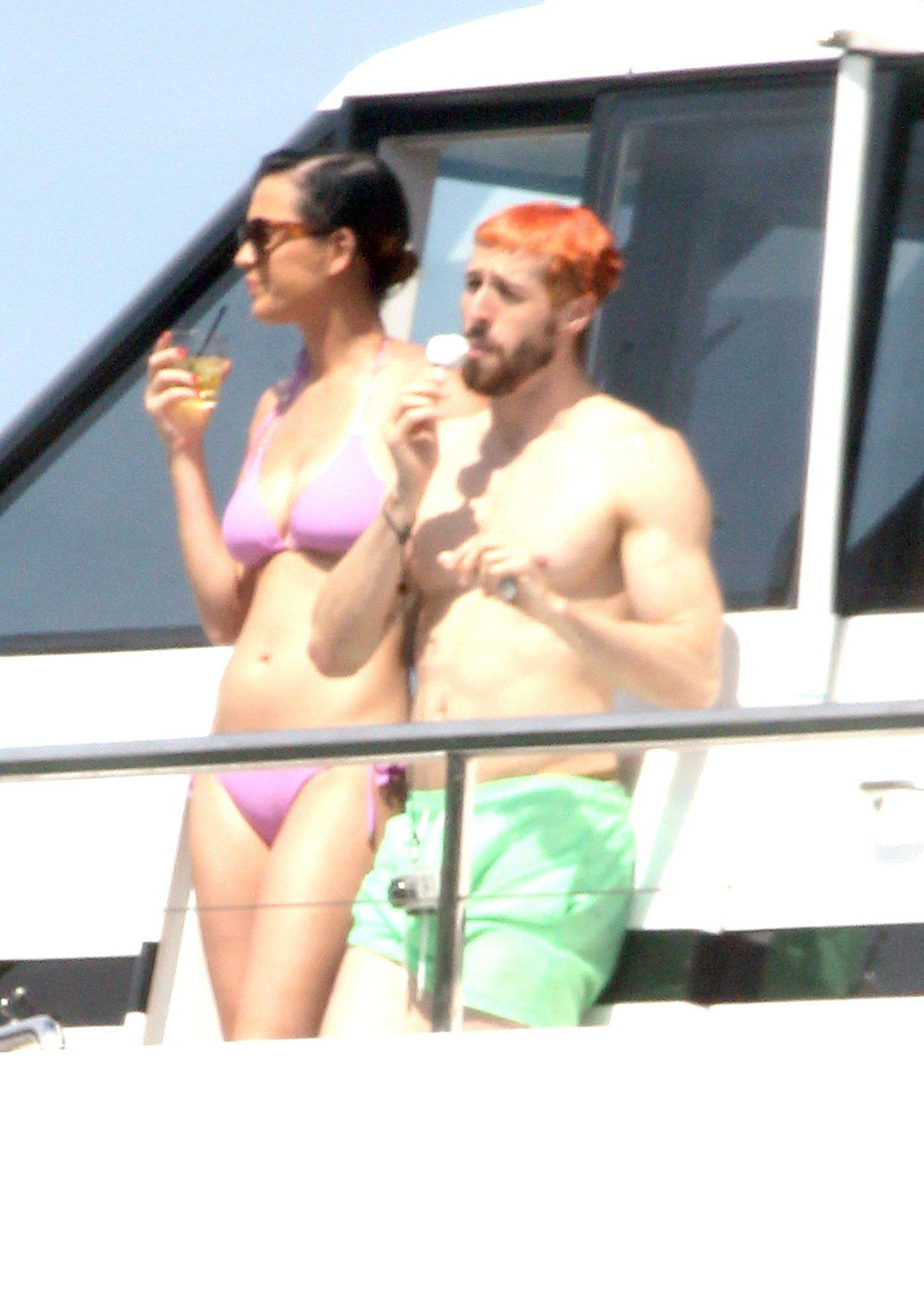 Katy-Perry-in-Pink-Bikini-22