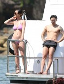 Katy-Perry-in-Pink-Bikini-7