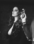Kelly-Brook-Caps-2015-Calender-Video-13