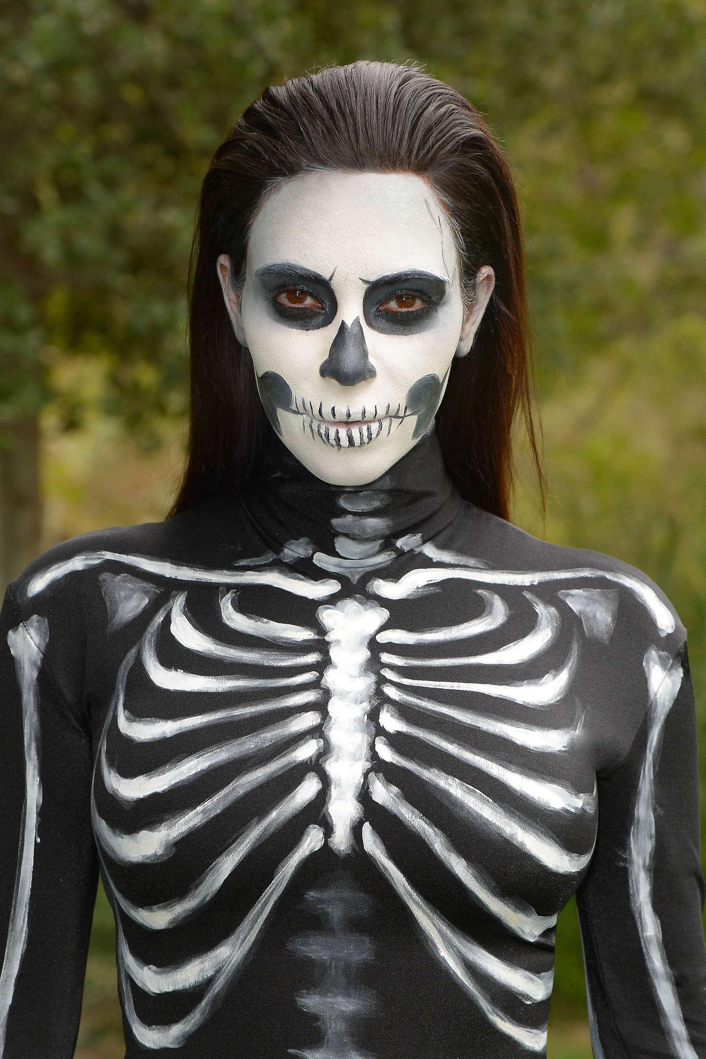 Kim-Kardashian-Zombie-Halloween-2