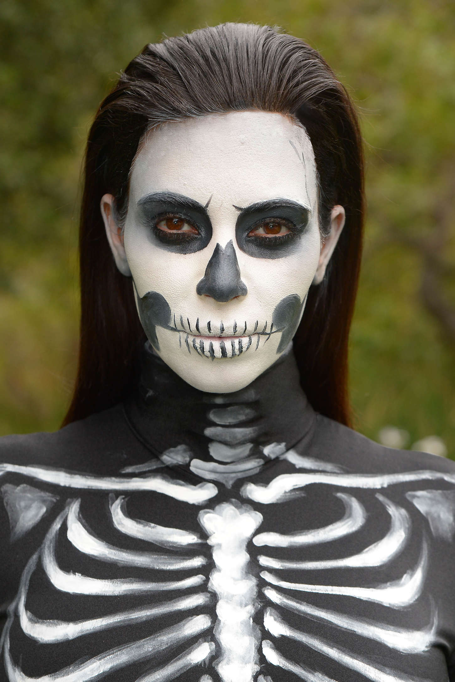 Kim-Kardashian-Zombie-Halloween-8