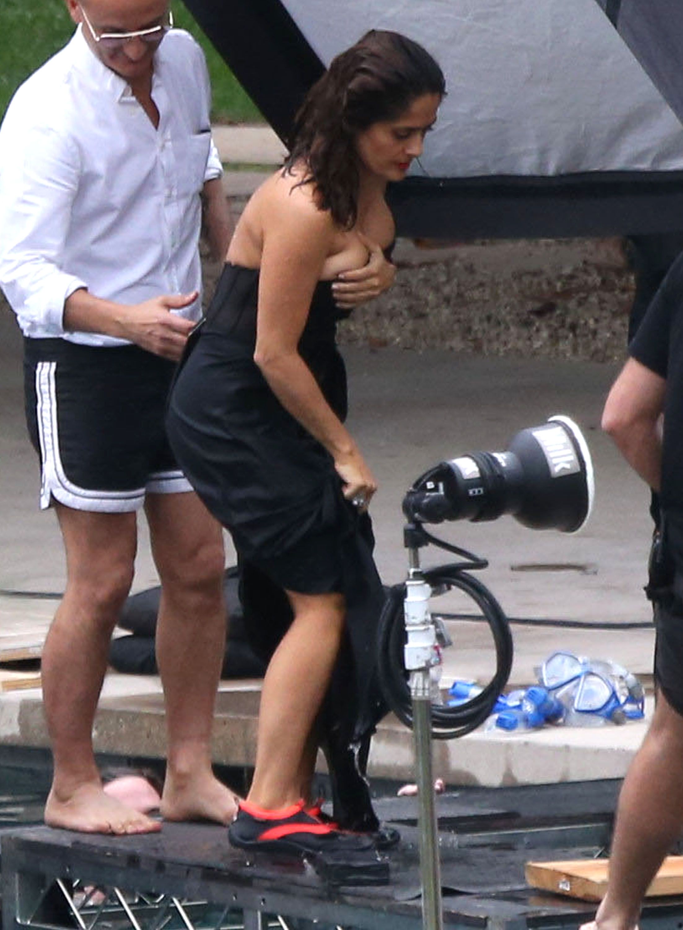 Salma-Hayek-Photoshoot-LA-6