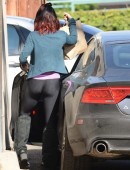Vanessa-Hudgens-Booty-4