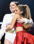 Ariana-Grande-KIIS-FM-Jingle-Ball-2014-LA-14