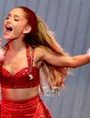 Ariana-Grande-KIIS-FM-Jingle-Ball-2014-LA-6