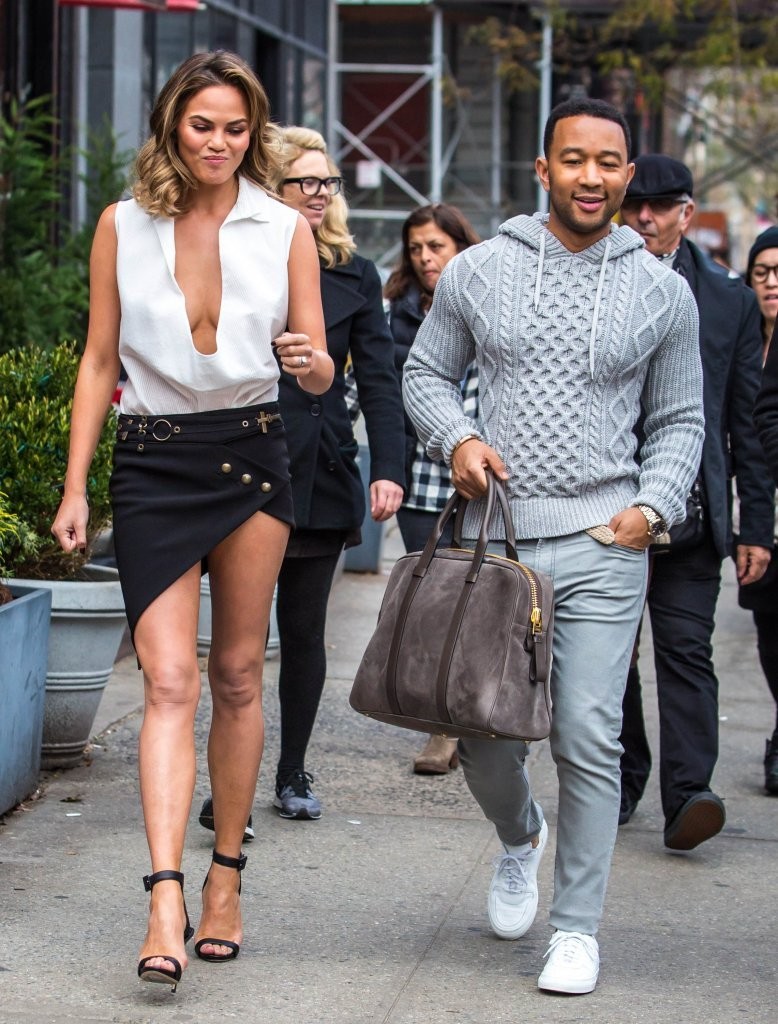 Chrissy-Teigen-Photoshoot-NYC-12
