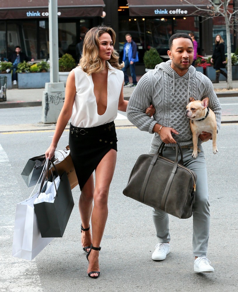 Chrissy-Teigen-Photoshoot-NYC-3