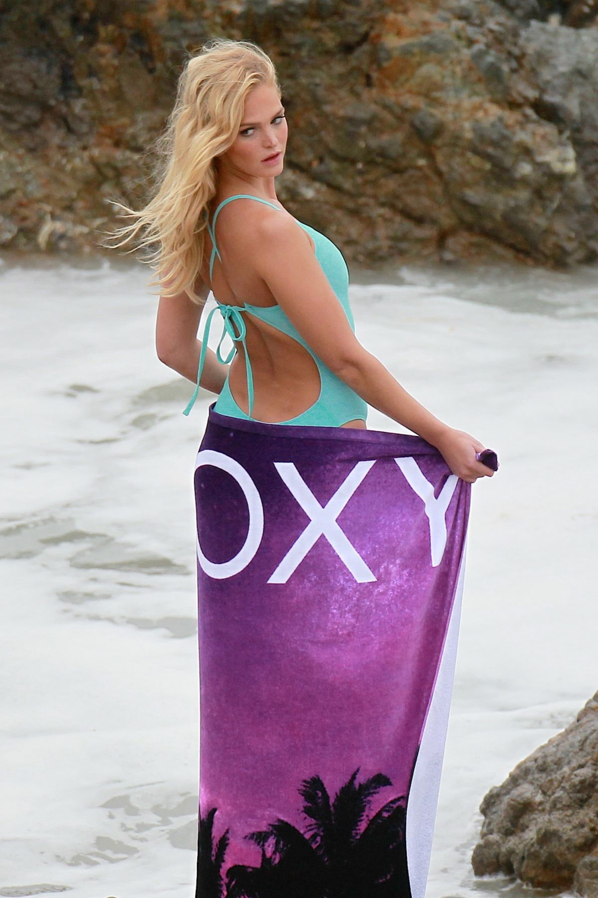 Erin-Heatherton-8