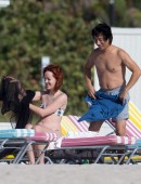 Jena-Malone-in-Bikini-2