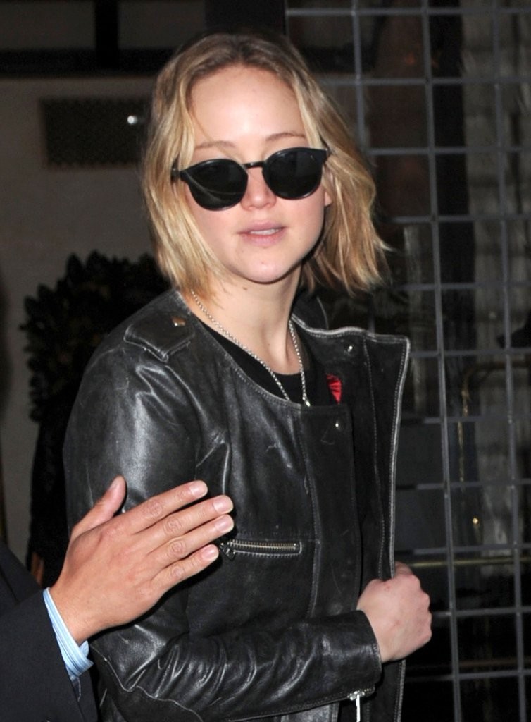 Jennifer-Lawrence-Booty-NYC-3