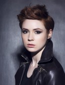 Karen-Gillan-4