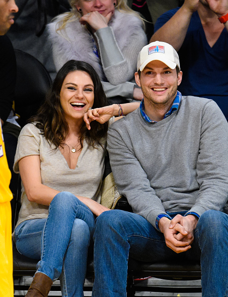 Mila-Kunis-607