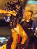 Rihanna-Upskirt-2