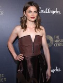 Stana Katic-15