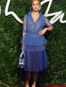 Suki-Waterhouse-British-Fashion-Awards-2014-London-17