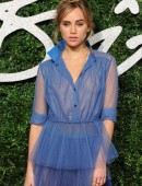 Suki-Waterhouse-British-Fashion-Awards-2014-London-5