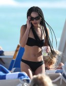 Zoe-Kravitz-10