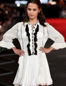 Alicia-Vikander-1
