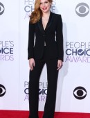 Bella-Thorne-110