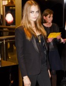 Cara-Delevingne-354