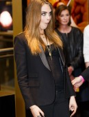Cara-Delevingne-356