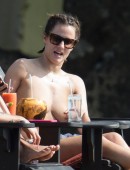 Caroline-Flack-10